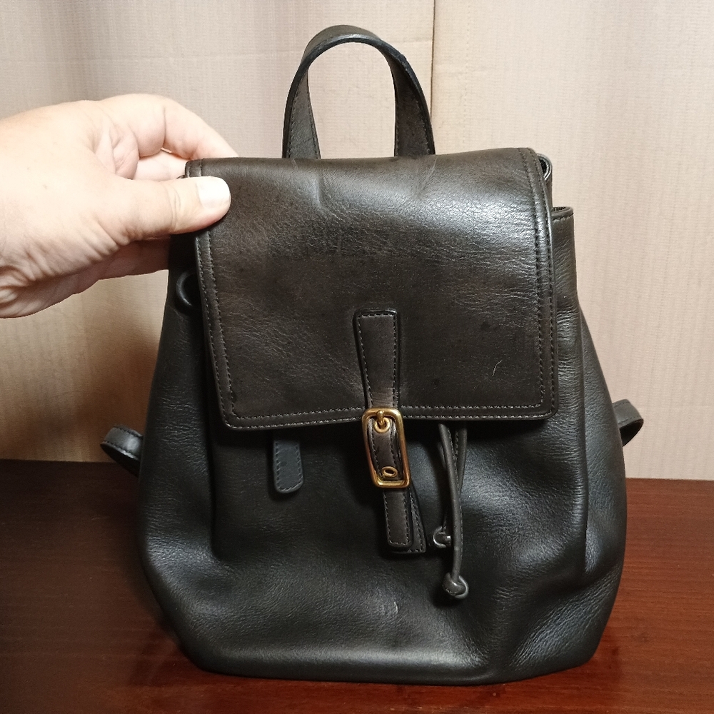 Coach Vintage Legacy #9858 Leather Black Backpack with Gold Hardware